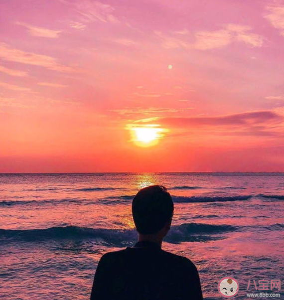 看日落的时候为什么总觉得很难过 为什么在黄昏时感觉到情绪低落