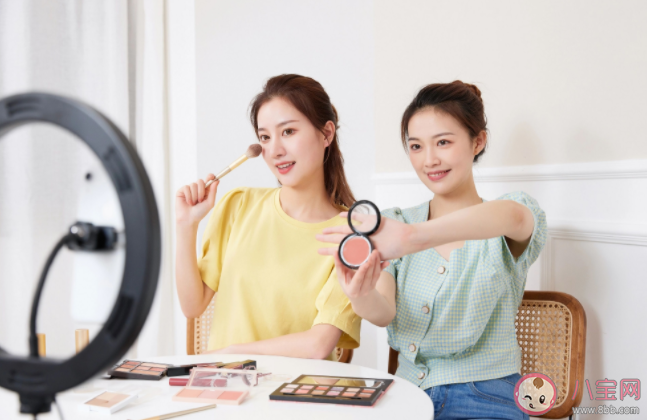 毕业生做带货主播好不好 带货主播需要什么能力 毕业生做带货主播好不好 带货主播需要什么能力