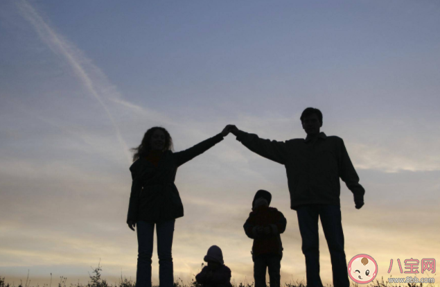 所有人都适合做父母吗 ​做父母需要什么能力认知