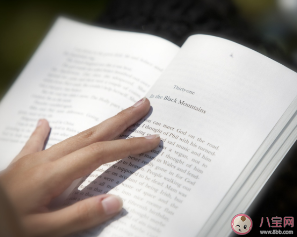 如何告诉孩子为什么要读书 关于读书的意义是什么 如何告诉孩子为什么要读书 关于读书的意义是什么