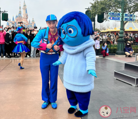 为何现在都爱上了哭丧脸的忧忧 迪士尼忧忧怎么火了