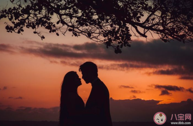 你可以接受和前任复合吗 要不要重新爱上前任 你可以接受和前任复合吗 要不要重新爱上前任