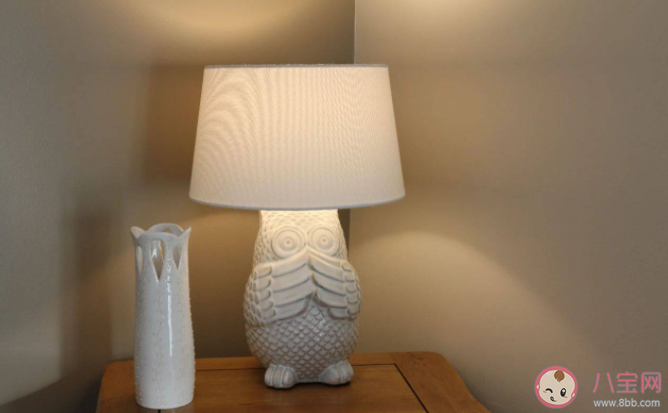 晚上灯光太亮容易长胖吗 保持良好的光照习惯有多重要