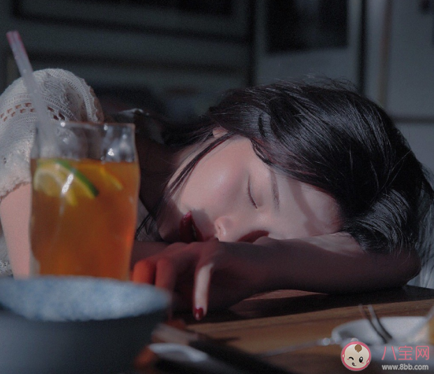 为什么越来越感觉到疲惫 越活越累的原因 为什么越来越感觉到疲惫 越活越累的原因