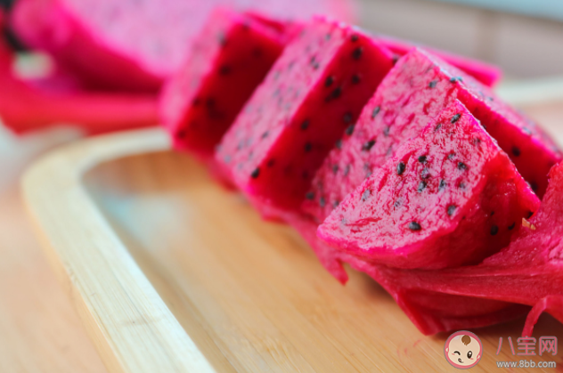 蚂蚁庄园吃完红心火龙果尿液变红正常吗 3月17日答案