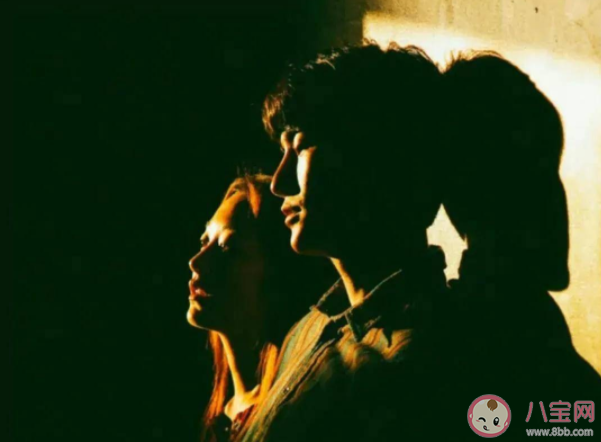 怎么识别说谎的人 男人说谎的5个特征 怎么识别说谎的人 男人说谎的5个特征