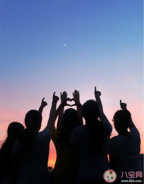 为什么往往友情比爱情长久 如何建立长期友谊 为什么往往友情比爱情长久 如何建立长期友谊