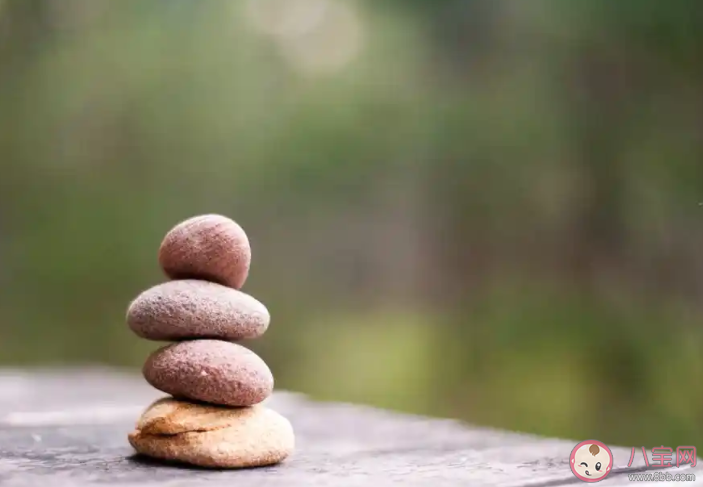 月薪三千应该感到满足吗 3000块的月薪你满足吗 月薪三千应该感到满足吗 3000块的月薪你满足吗