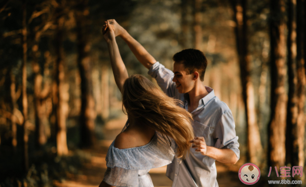 什么样的感情最值得羡慕 灵魂伴侣哪一种最幸福 什么样的感情最值得羡慕 灵魂伴侣哪一种最幸福