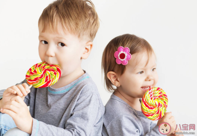 禁止孩子吃零食好吗 孩子吃零食上瘾怎么办