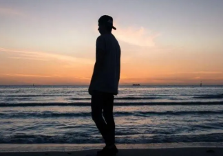 年轻人该先长见识还是先长本事 见识和本事哪个更重要