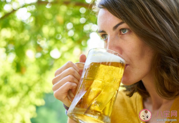 为什么人类喜欢喝酒 喝酒能带给我们什么