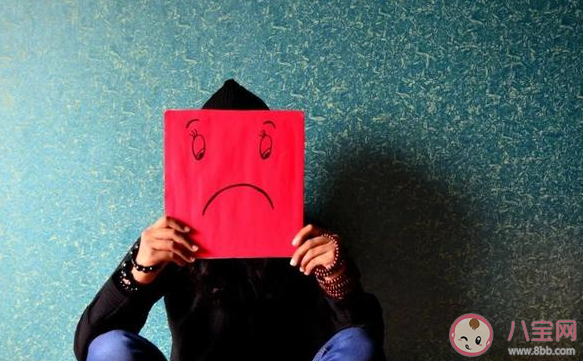 婚后自卑该调节自己还是放弃这段婚姻 结婚后自卑该怎么办