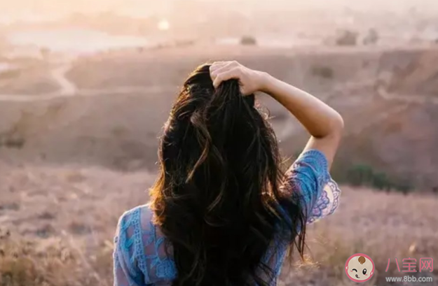 焦虑型会喜欢什么样的人 焦虑型依恋的人有哪些特征 焦虑型会喜欢什么样的人 焦虑型依恋的人有哪些特征