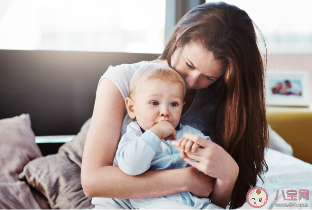 女人产后真的容易抑郁吗 关于产后抑郁的误区 女人产后真的容易抑郁吗 关于产后抑郁的误区