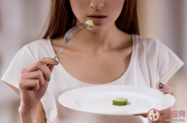 节食减肥会导致脂肪肝吗 预防脂肪肝还要注意这些