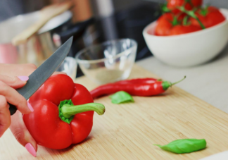 切完辣椒后手火辣辣的疼用什么清洗比较有效 蚂蚁庄园4月10日答案