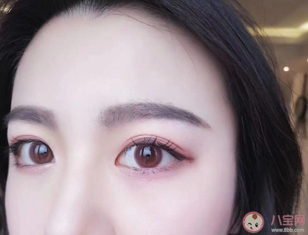 为什么美瞳产品乱象丛生 买美瞳要看哪些指标