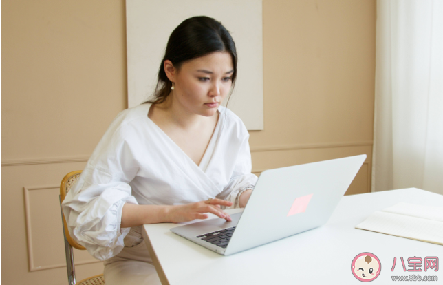 喜欢的职业赚钱少要放弃吗 把爱好变成事业会怎样