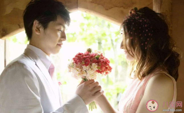 为什么男性对婚姻的满意程度比女性要高 怎样的婚姻才是让人满意的 为什么男性对婚姻的满意程度比女性要高 怎样的婚姻才是让人满意的