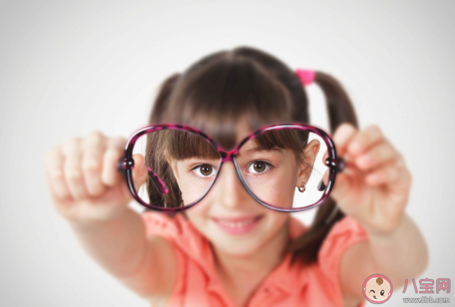 预防近视用什么光源 如何防控近视