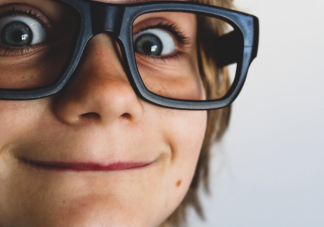 预防近视用什么光源 如何防控近视