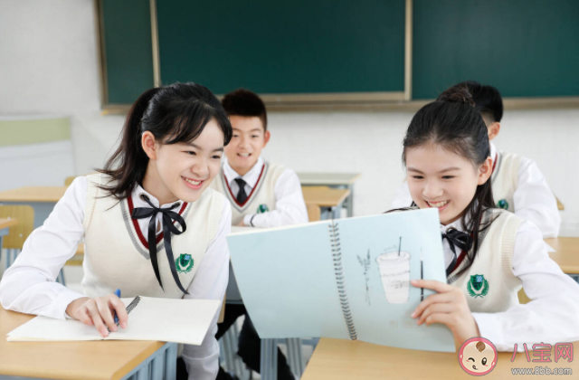 努力不被老师看见怎么办 什么学生能引起老师注意