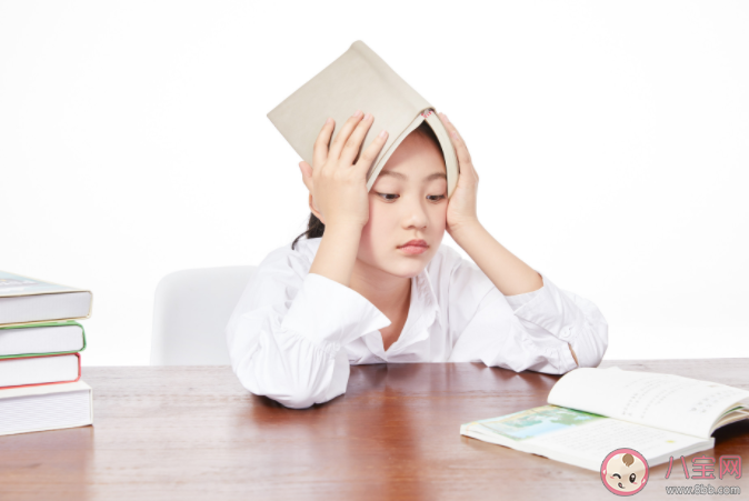 孩子不知道主动学习怎么办 孩子做作业不自觉怎么解决