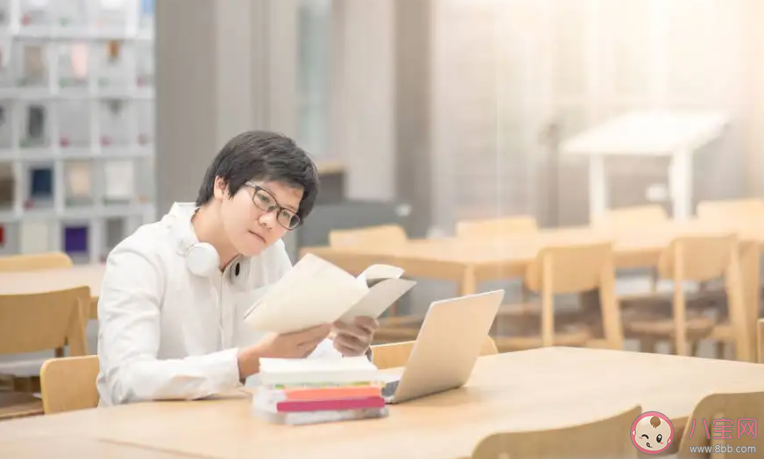 大学生活费到底给多少合理 你大学一个月生活费多少