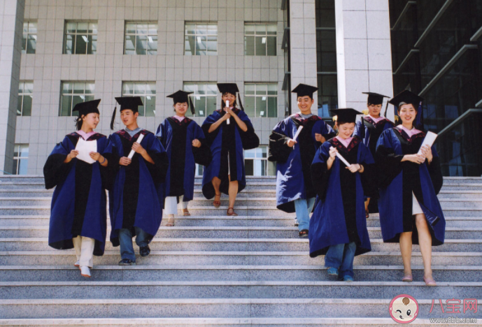 哪些专业在大学不止读四年 医学5年制和5+3年制有什么区别 哪些专业在大学不止读四年 医学5年制和5+3年制有什么区别