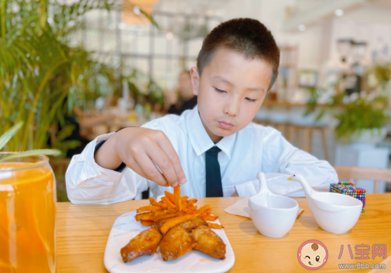 挑食的孩子到底在挑什么 孩子挑食该怎么办 挑食的孩子到底在挑什么 孩子挑食该怎么办
