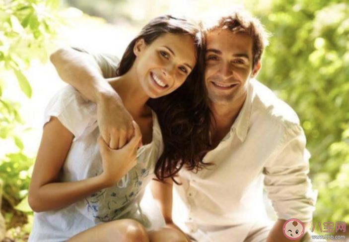 爱情开始于一见钟情还是友谊变质 异性相处哪几种关系最容易变质