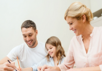 科学育儿如何全家参与 如何让爸爸多参与育儿