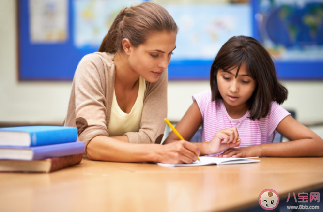 辅导作业时发脾气孩子成绩下降越快吗 该如何正确辅导孩子作业