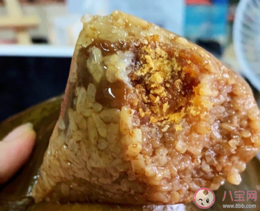 收到端午节粽子的感谢说说 谢谢送的粽子的朋友圈文案