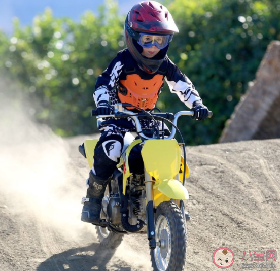 年轻人为什么爱上玩摩托 如何看待摩托车文化