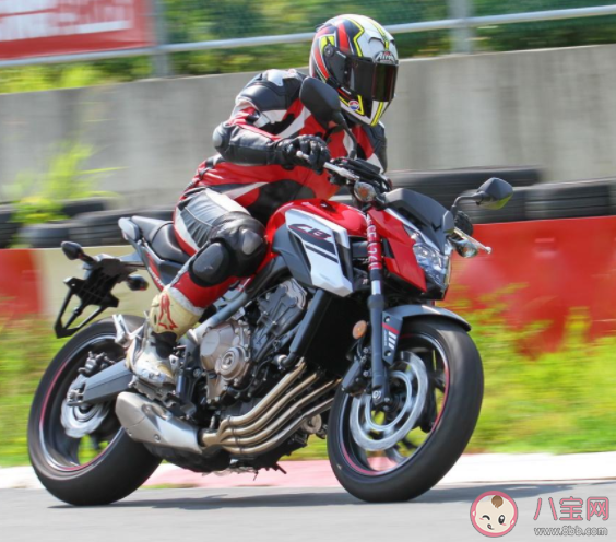 年轻人为什么爱上玩摩托 如何看待摩托车文化