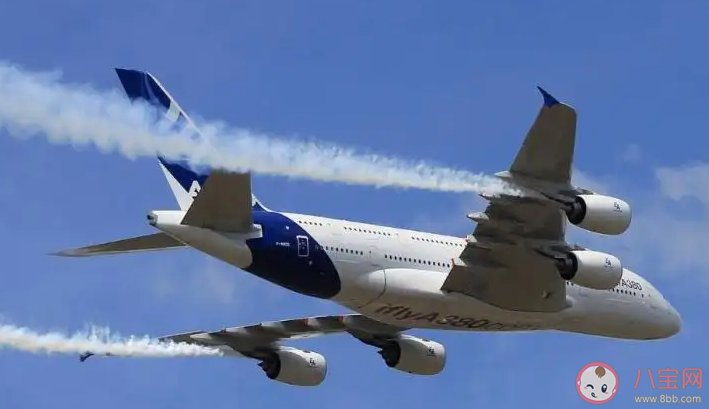 为什么飞机会偏离跑道 为什么紧急撤离时不要携带行李