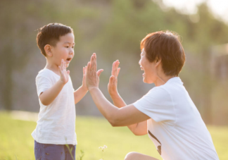父母缺位对孩子的成长影响有多大 父爱缺失的人长大后会怎样