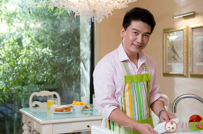 为什么男人都不做家务活 男人做家务有什么好处 为什么男人都不做家务活 男人做家务有什么好处