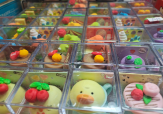 是什么掏空了小学生的钱包 小孩子喜欢乱花钱怎么办