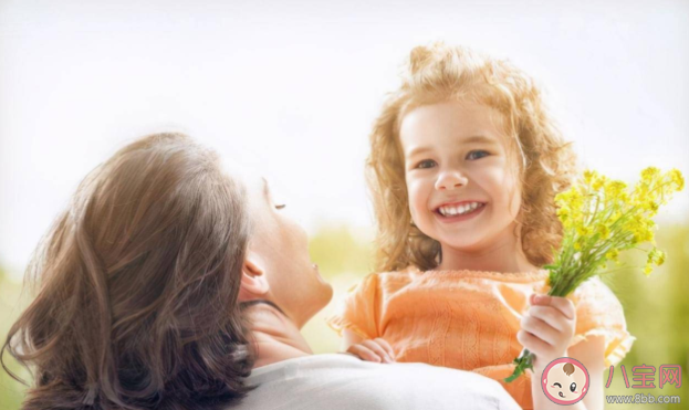 孩子一定要妈妈带才听话吗 孩子为什么爱粘妈妈