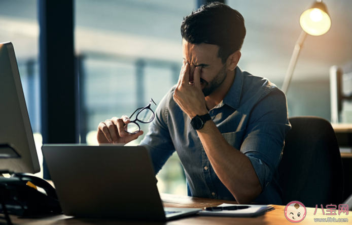 熬夜上班怎么减少对身体的损害 长期上夜班身体会怎么样 熬夜上班怎么减少对身体的损害 长期上夜班身体会怎么样