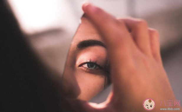 为什么不熬夜也会有黑眼圈 该如何消除黑眼圈
