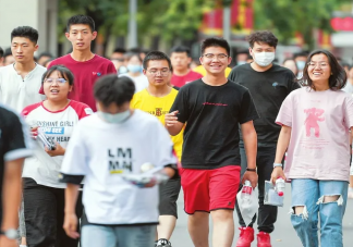 高考会比平时模拟考简单吗 模拟考比高考难很多吗