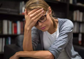 年轻人为什么活的这么焦虑 我们又该如何面对焦虑