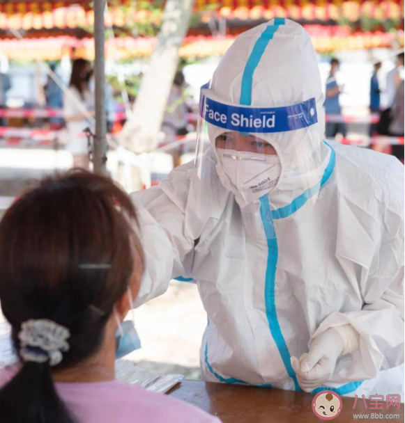 核酸检测采样棉签有荧光剂吗 采样棉签和普通棉签有什么区别