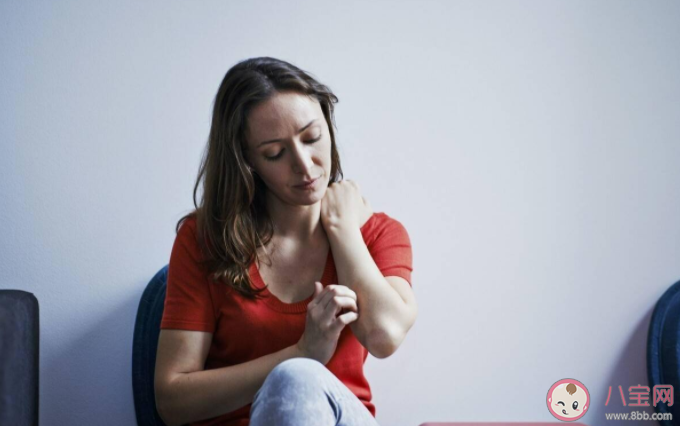 女性更容易比男生感到冷吗 正常体温是37℃还是36.5℃