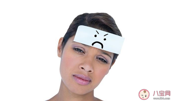 印堂发黑是迷信还是科学 怎么观察面相发现健康问题