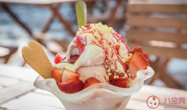 孩子馋冰淇淋有错吗 要不要给孩子吃冰淇淋 孩子馋冰淇淋有错吗 要不要给孩子吃冰淇淋